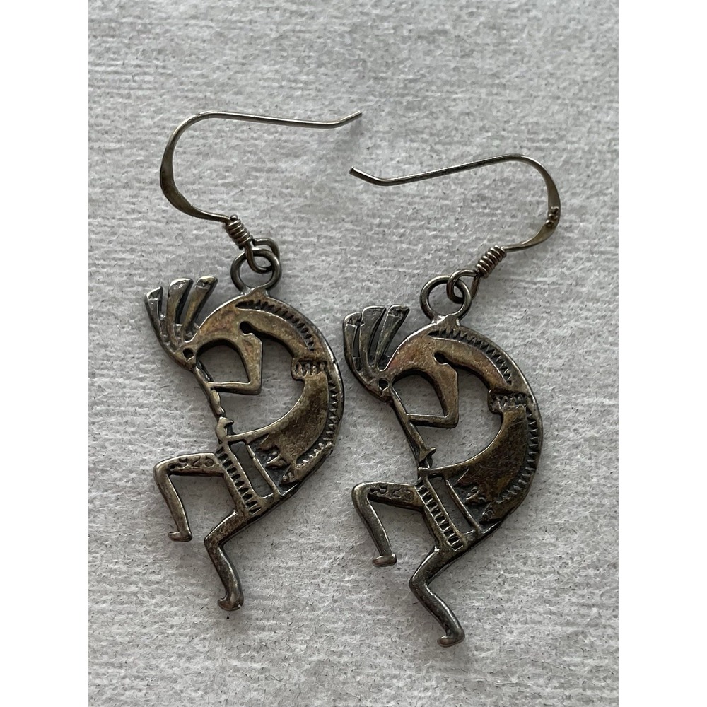 Vintage 925sterling silver Southwestern Native dancing Kokopelli dangle earrings